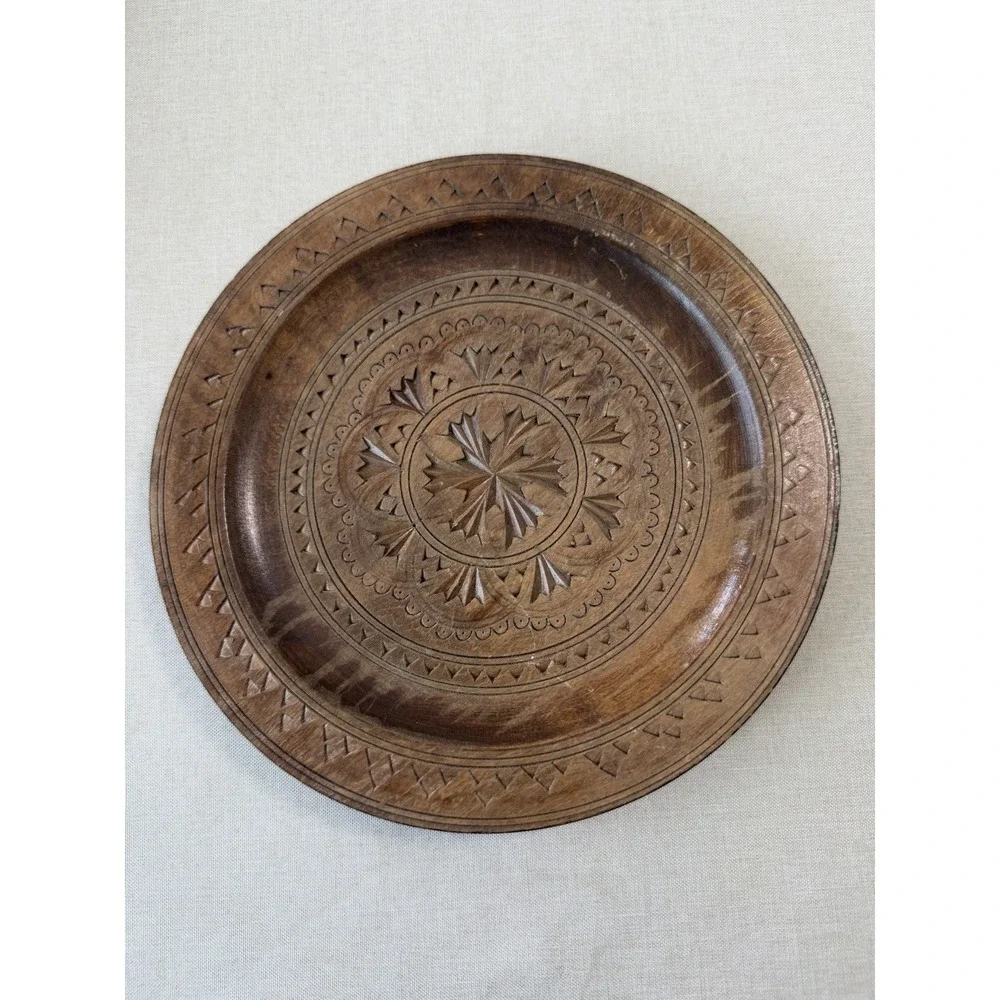 Vintage Hand‎ Carved Wood Plate Made in Yugoslavia Folk Art Wall Decor Boho